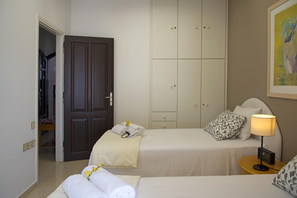 Knossos By Heloni Apartments Heraklion  Luaran gambar